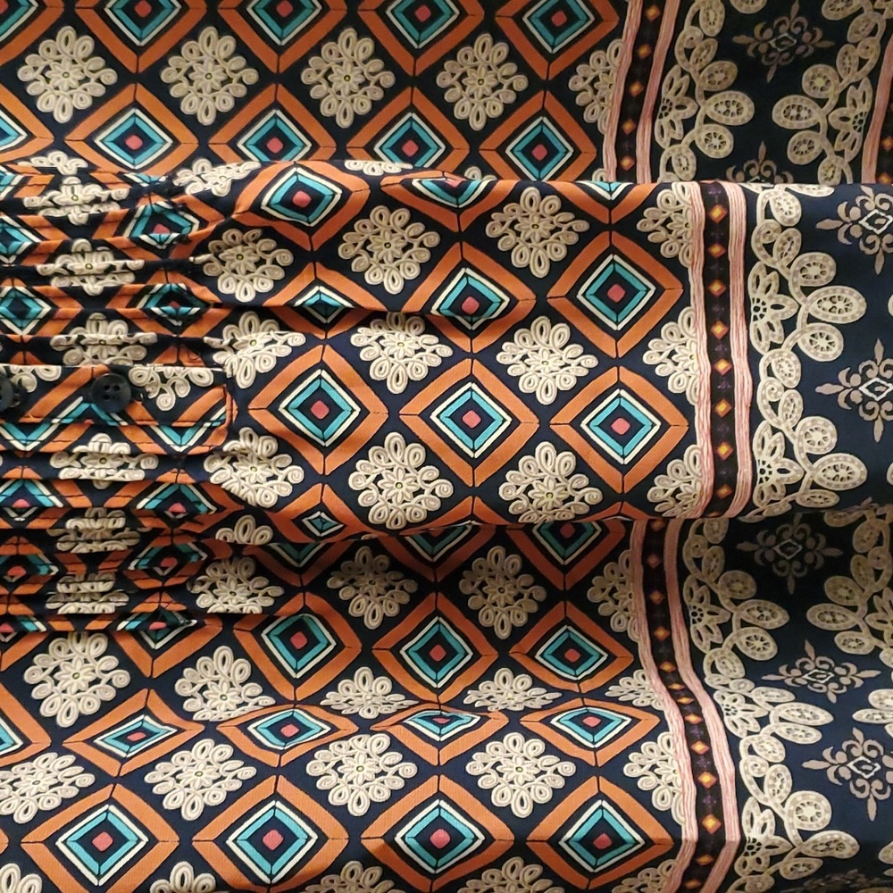 Blouse - Picture 2 of 7